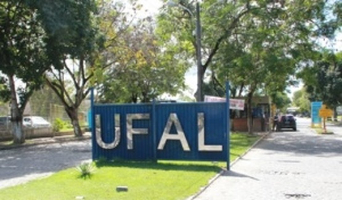 Ufal abre concurso para técnico-administrativo com 14 vagas