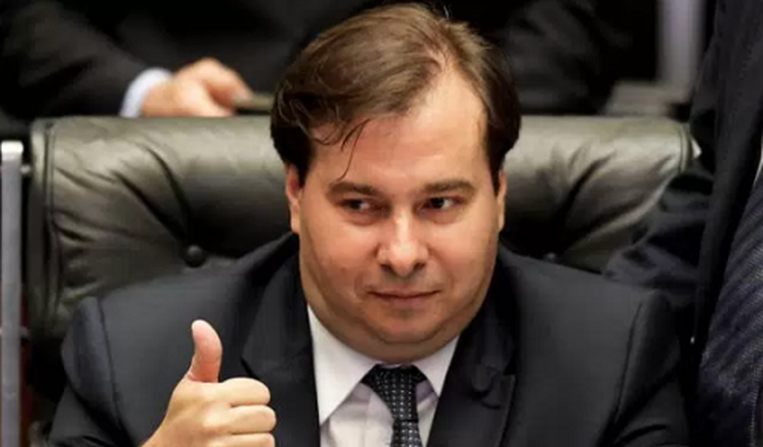 Presidente da câmara defende votação de Temer como ‘melhor solução’