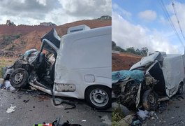 Motorista morre no hospital após colisão frontal em Marechal Deodoro