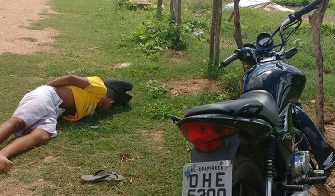 Jovem é detido com moto roubada no Olho D’Água dos Cazuzinhas, em Arapiraca