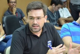 Mesmo com prisões por tráfico em escolas, secretarias não pretendem solicitar segurança
