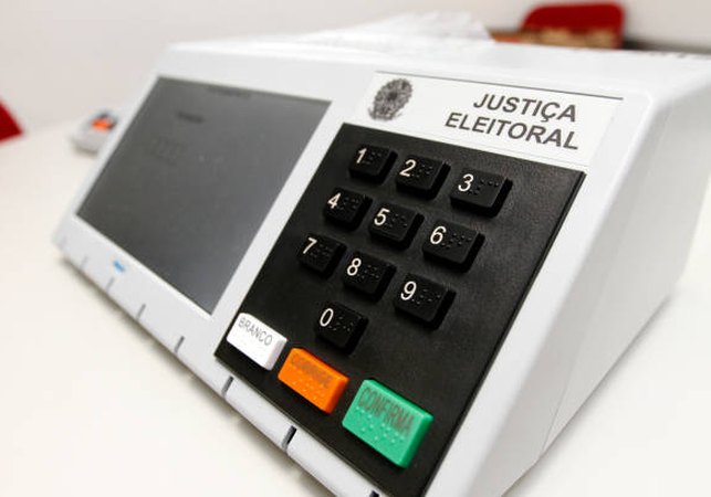 Apuração dos votos: urnas fechadas não podem ser reabertas