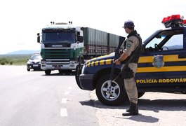 PRF informa interdição da BR 101 no município de Flexeiras