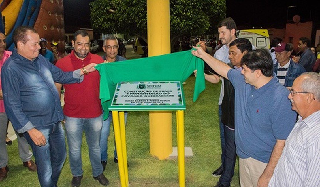 Prefeitura inaugura obra de pavimentação e praça no Povoado Quebradente, em Girau