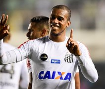 CRB acerta com o atacante colombiano Jonathan Copete, ex-Santos, Vélez e Atlético Nacional