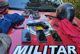 Polícia Militar recupera veículos e apreende simulacro e drogas