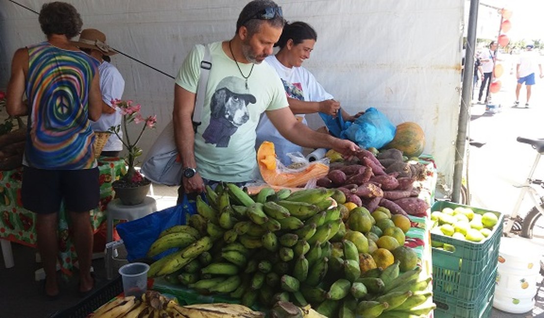 Feira Orgânica da Semarh acontece no domingo (11) na Ponta Verde