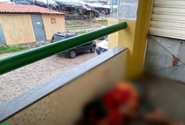 Morador de rua é cruelmente assassinado na frente do Bolsa Família