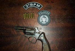 Pelopes apreende arma de fogo durante abordagem  em Lagoa da Canoa