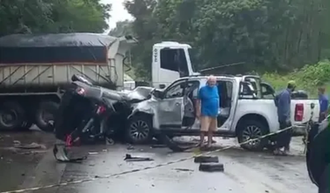 Colisão entre veículos na BR-316 termina com uma vítima fatal em Atalaia