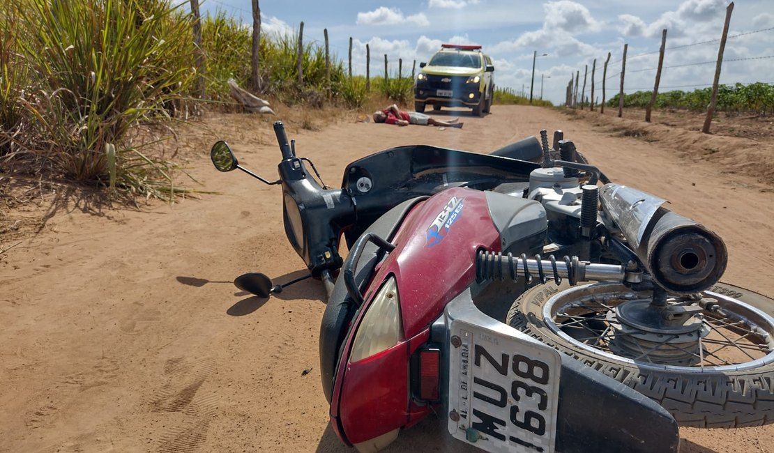 Motociclista é assassinado com tiros na cabeça, em estrada vicinal de Arapiraca