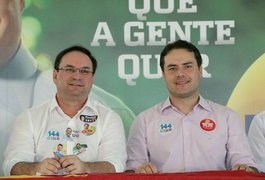 Renan Filho e Luciano Barbosa se reúnem com agricultores em Arapiraca