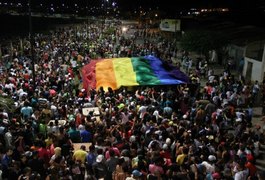 Arapiraca recebe 9ª edição da Parada Gay neste domingo (25)