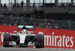 Com largada perfeita, Hamilton vence em Suzuka e iguala Senna; Massa é 17º