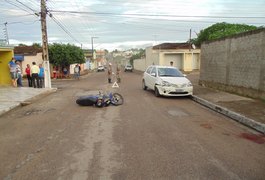 Motociclista desrespeita placa de pare, colide com carro e acaba na UE do Agreste