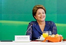 Dilma anuncia mais 13 nomes do novo ministério