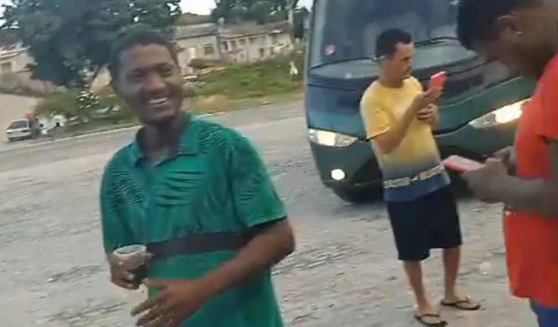 Trabalhadores alagoanos que estavam sendo escravizados chegam em Alagoas nesta quinta (16)