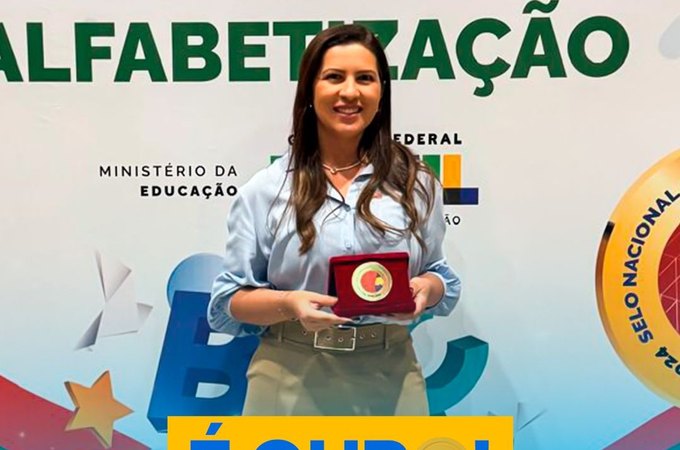 Educação de Feira Grande recebe Selo Ouro pelo compromisso com a alfabetização