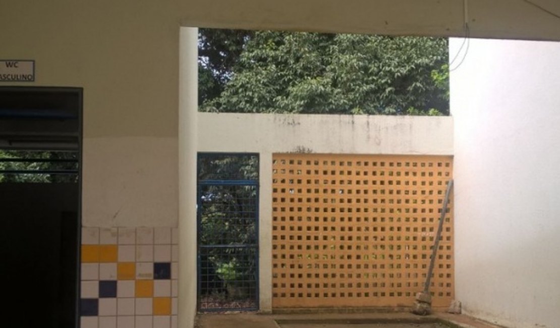 Assaltantes fazem arrastão em escola pública de Maceió