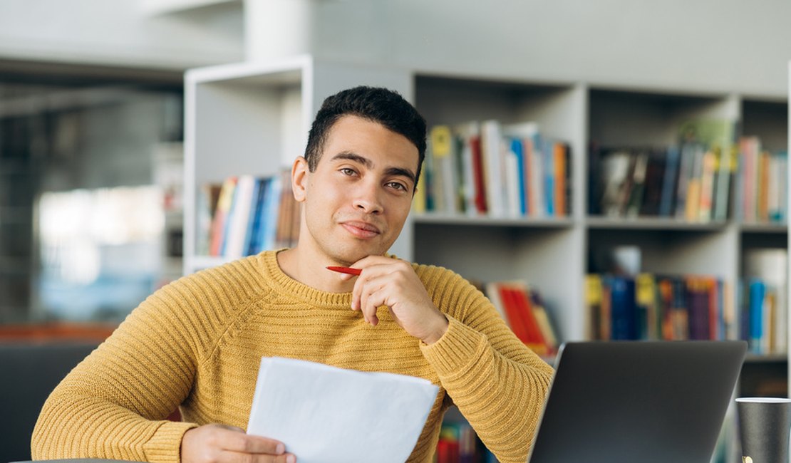 Empresas oferecem cursos gratuitos em tecnologia com possibilidade de efetivação