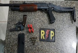 Em atendimento a vítima de violência doméstica, BPRp apreende armas e munições em Maceió