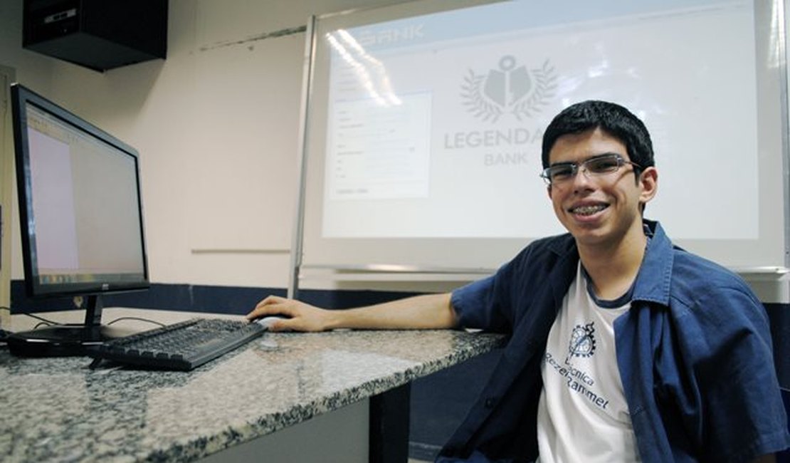 Estudante cria software que protege vítimas de sequestro relâmpago