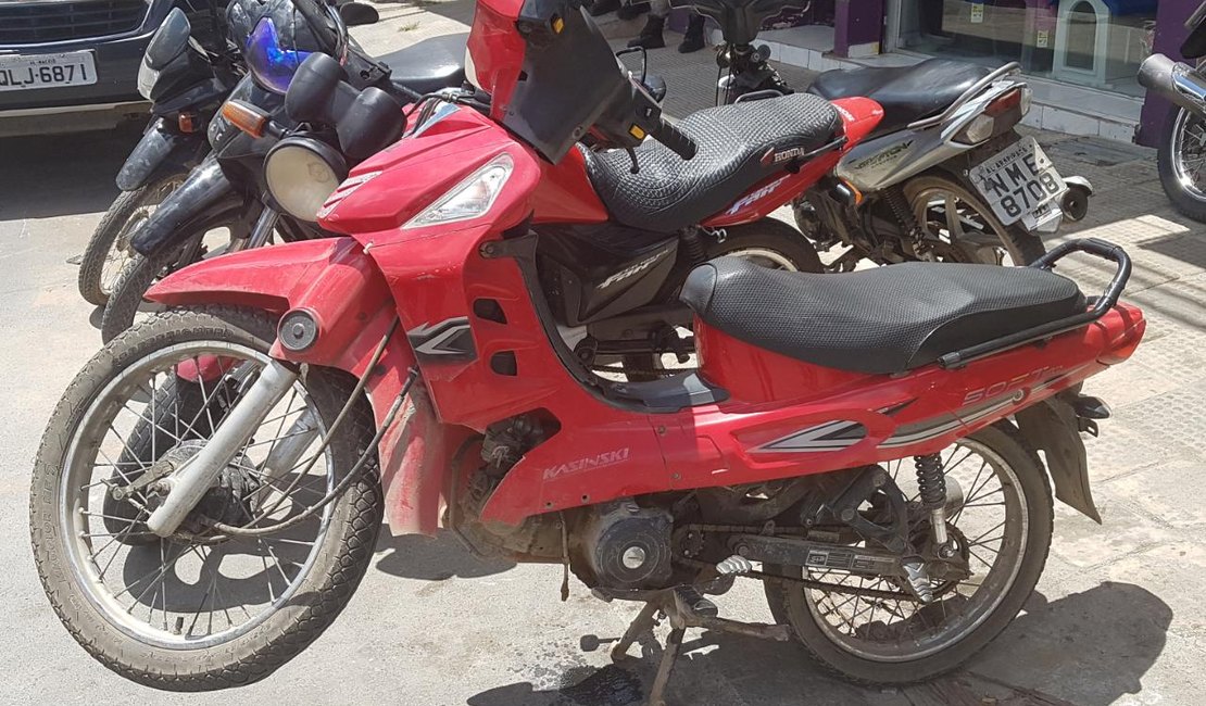 Polícia Militar recupera veículo horas após ser furtado, em Arapiraca