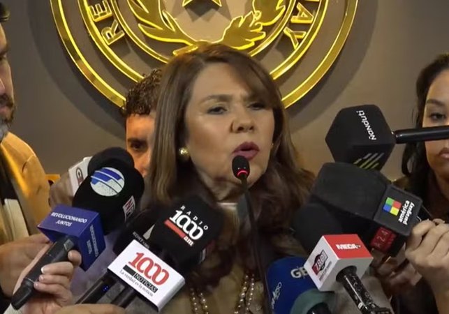 Senadora paraguaia se nega a pedir desculpas a Mbappé por ataque racista e faz ameaça