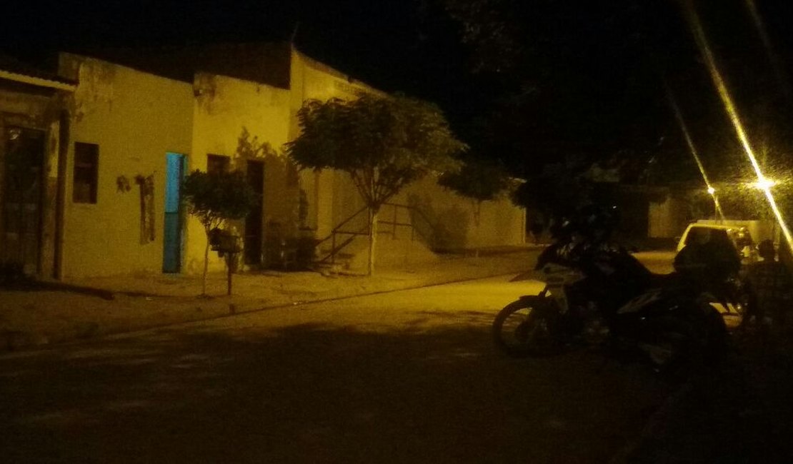 Idoso é encontrado morto em residência no bairro Planalto, em Arapiraca