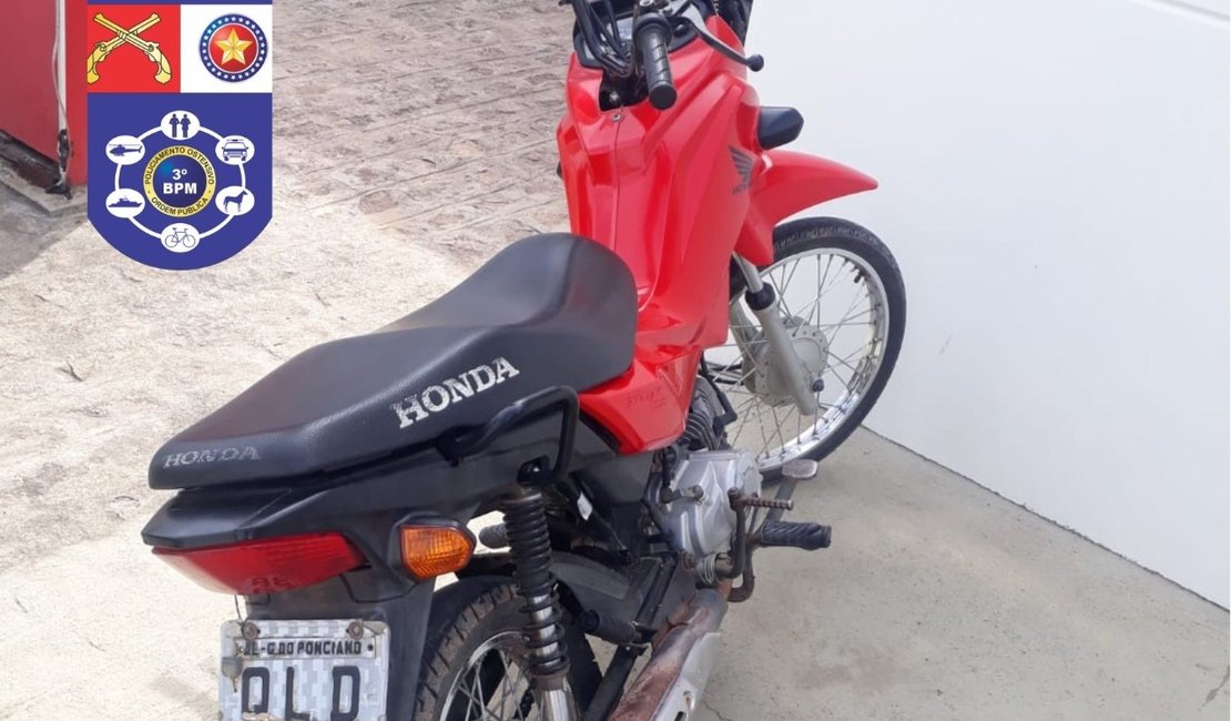 Ação policial apreende moto furtada em Arapiraca que estava sendo vendida pelo Facebook