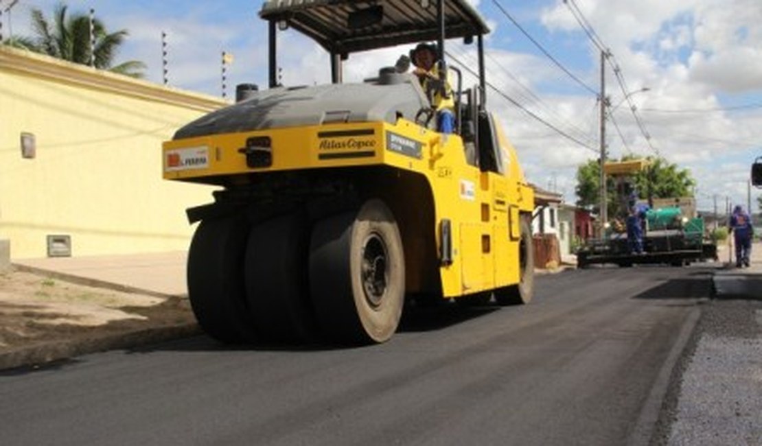 Prefeitura já pavimentou 90 km de ruas em Arapiraca