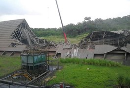 Uma pessoa morre e outras cinco ficam feridas vítimas de desabamento em galpão de cimento
