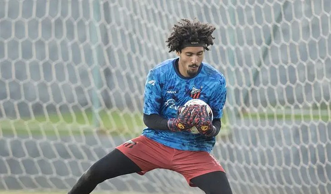 Goleiro do Ituano é encontrado morto em casa