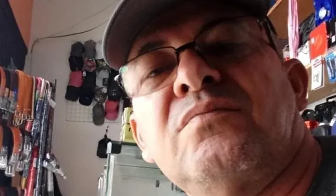 Após se recusar a trocar aparelho de som, comerciante é morto a facadas por cliente em PE