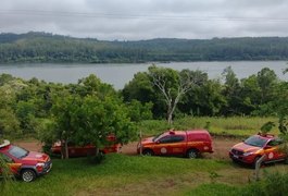 Embarcação vira e deixa três mortos no Rio Grande do Sul