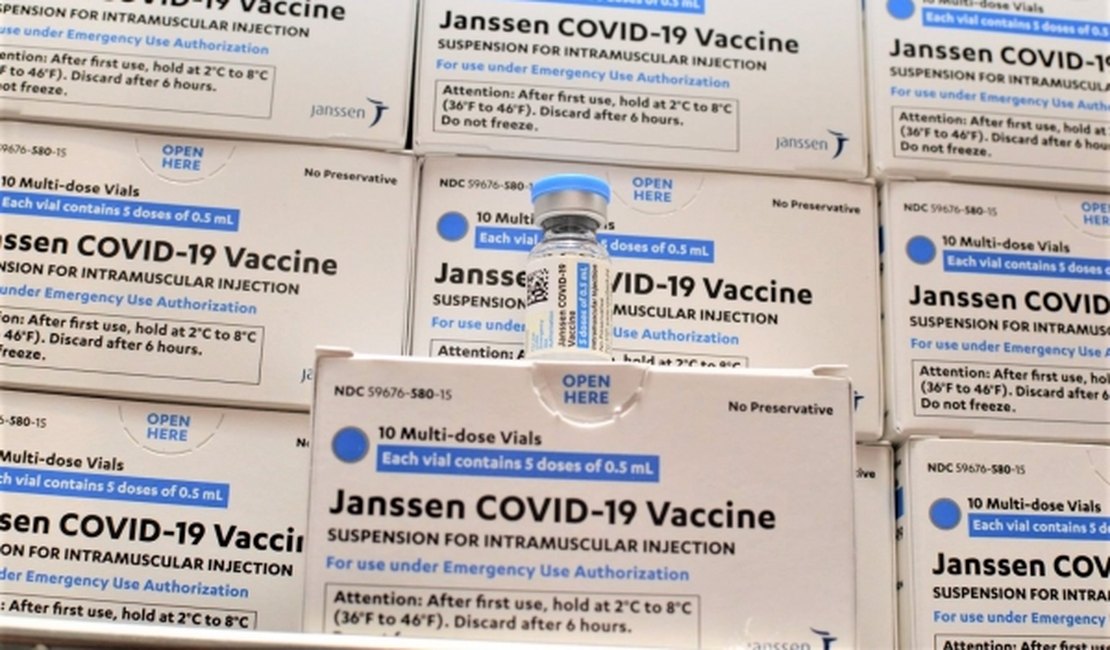 Prefeitura de Maceió irá distribuir fichas nos pontos de vacinação contra a Covid-19