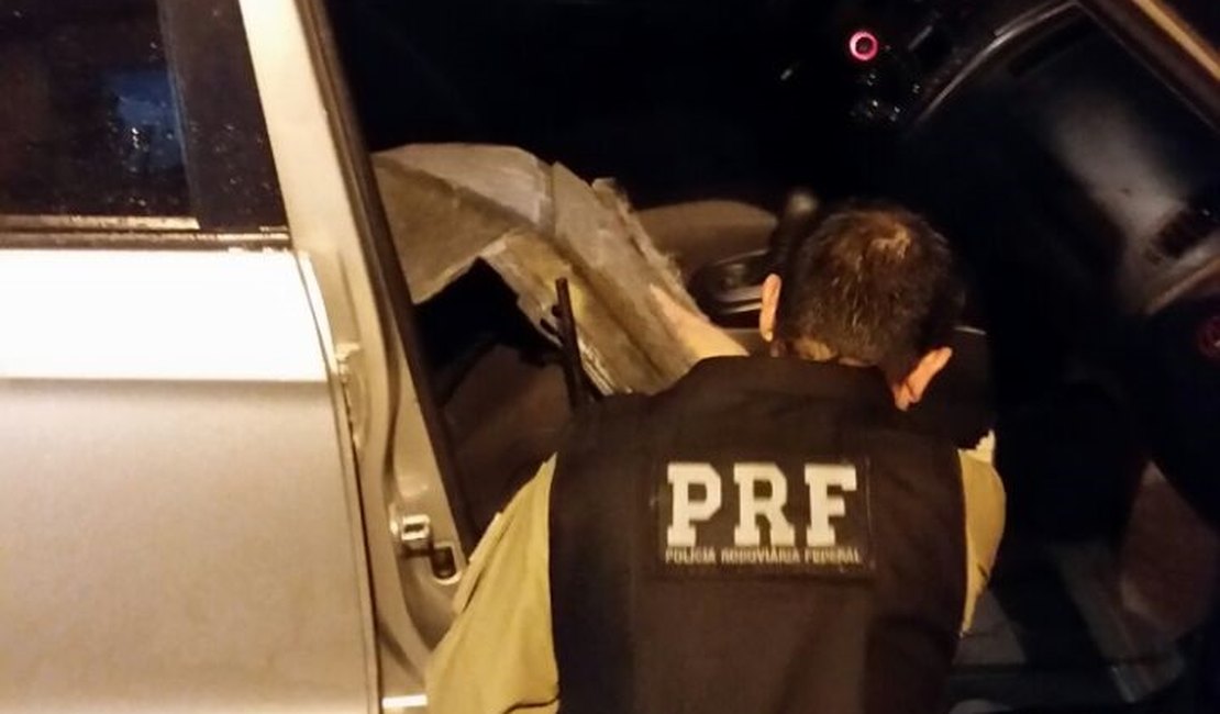 Veículo roubado pela segunda vez é recuperado pela PRF, em Delmiro Gouveia/AL