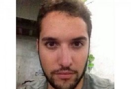 Família desesperada faz apelo para tentar localizar jovem desaparecido em Maceió