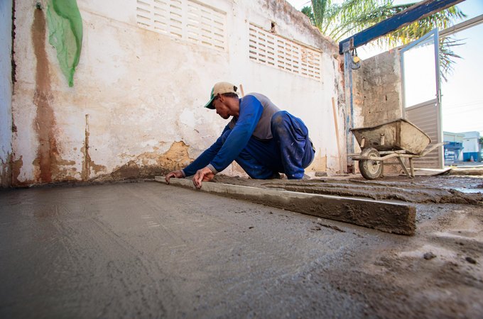 Mercado do Jaraguá: Obras da praça de alimentação provisória avançam