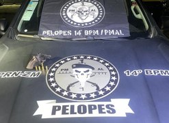 PM flagra crimes de porte ilegal de arma de fogo e receptação em Maceió e Jacuípe
