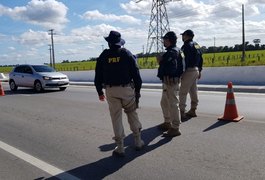 Maceió: Três pessoas são presas por roubar produtos de um supermercado de Garanhuns, PE
