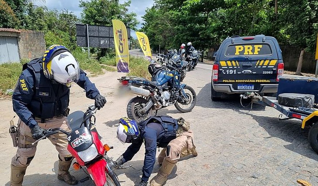 Homem é Preso Após Ser Flagrado Veículo Adulterado No Interior De