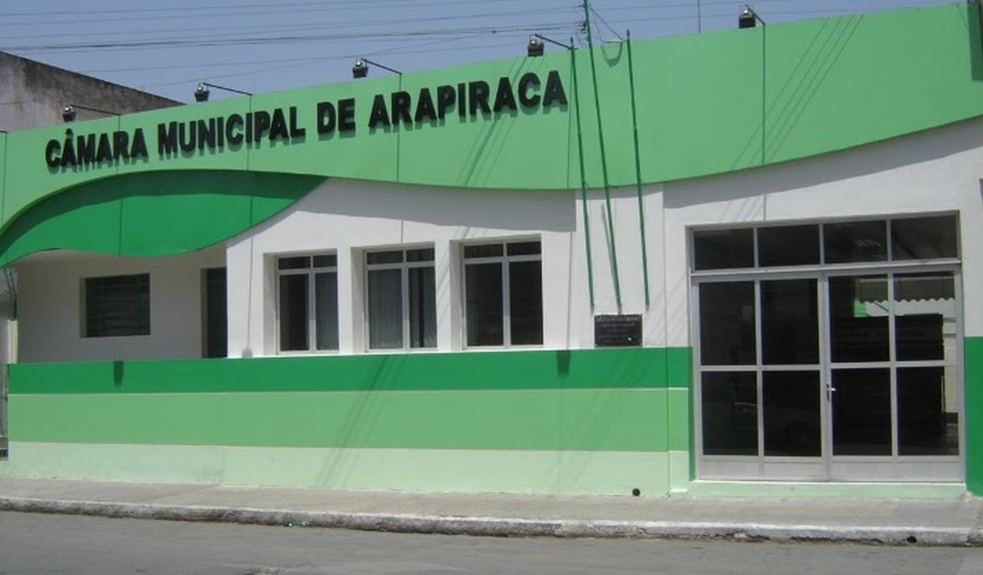 Vereadores negam especulações de suposto impeachment de Teófilo