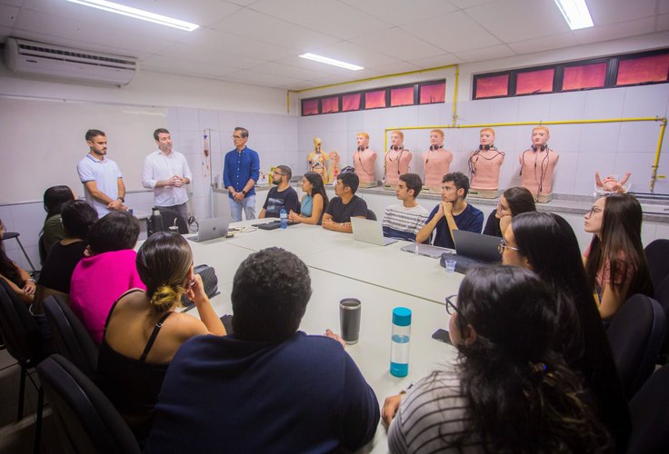 Estudantes se engajam na emancipação do campus da Ufal junto ao deputado Daniel Barbosa