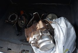 Três menores são apreendidos com peças de moto furtada em Craíbas