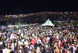 Resgate dos festejos juninos em Penedo encanta o público na abertura do Arroche o Nó 2023