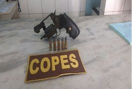 Polícia Militar prende homem que ameaçava populares com revólver durante festividade