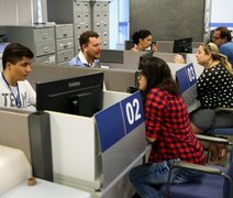 Começa sexta saque de contas inativas do FGTS para nascidos entre junho e agosto