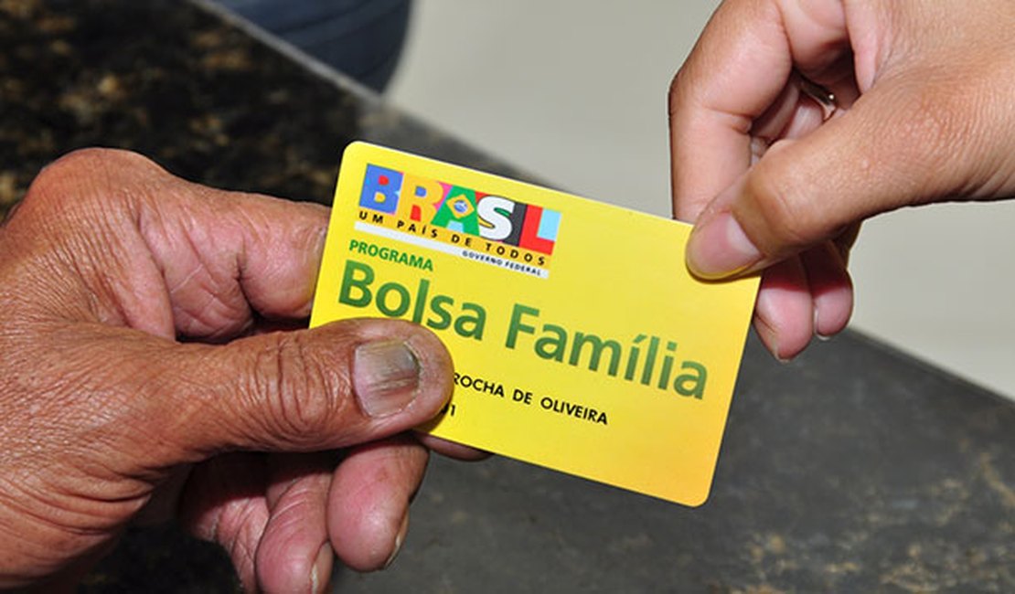 Alagoas tem 19 mil benefícios do Bolsa Família bloqueados e 11 mil cancelados