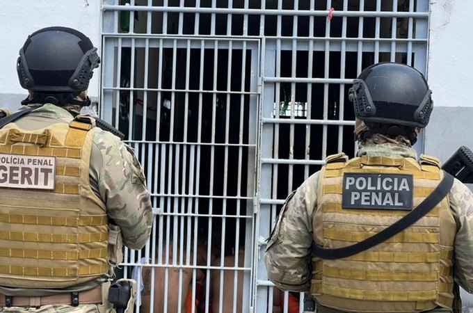 Operação Mute: Ação contra o crime organizado em AL apreende material ilícito em unidades prisionais